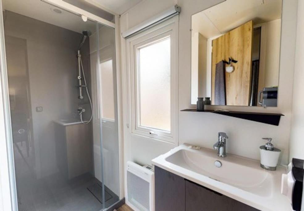 Mobil Home Lege Cap Ferret Camping 4 Etoiles Les Viviers Eksteriør billede